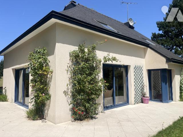 Maison 168 m² · à Quintin · 168 m² · 360 000 €