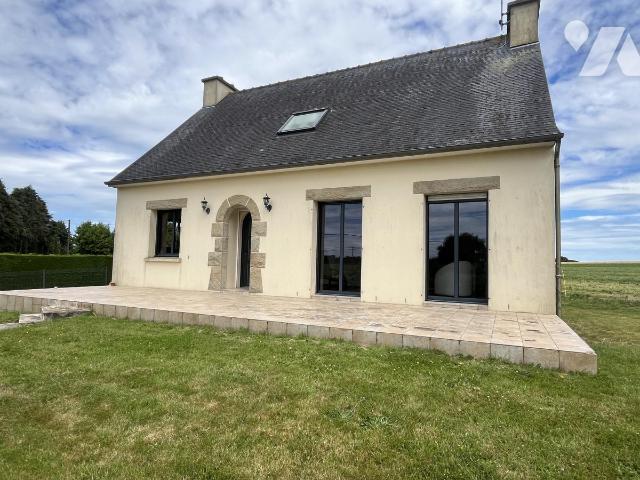 Maison 124 m² · à Plœuc-l'Hermitage · 124 m² · 255 000 €