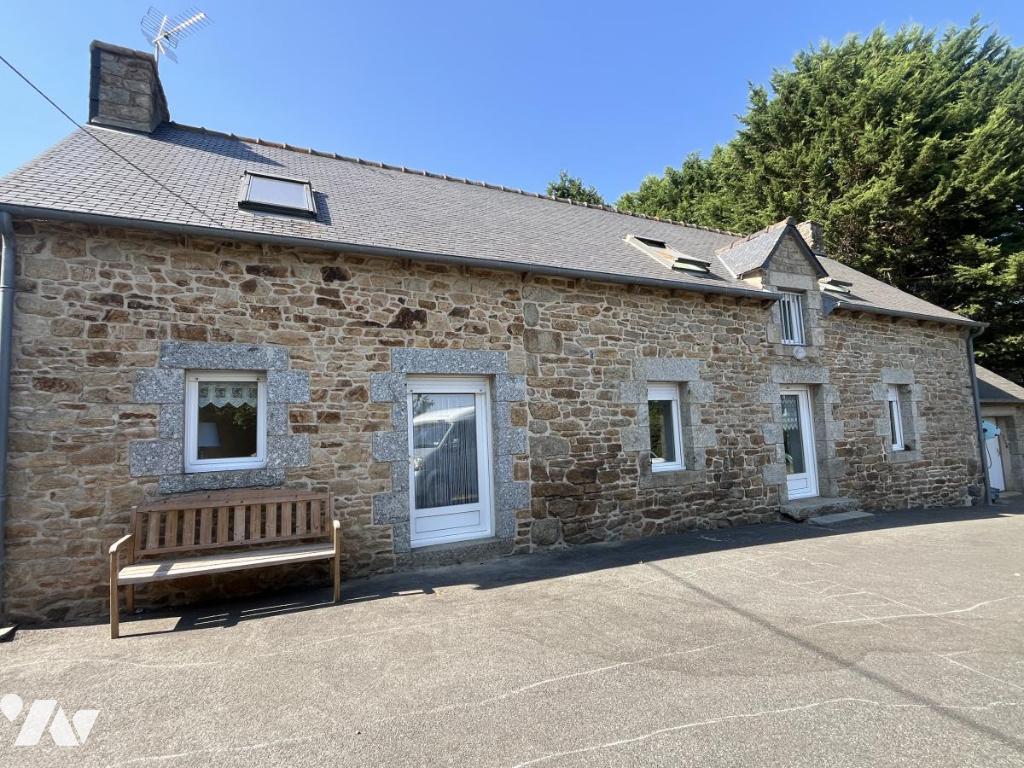 Maison 110 m² · à Saint-Brandan · 110 m² · 244 000 €