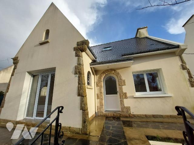 Maison 4 pièces 77 m² · à Dinan · 76,7 m² · 280 000 €