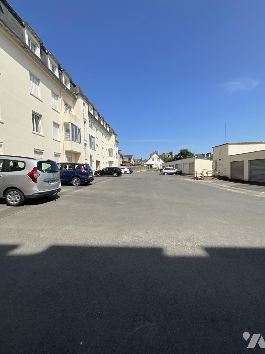 Appartement 5 pièces 68 m² · à Dinan · 68 m² · 150 000 €