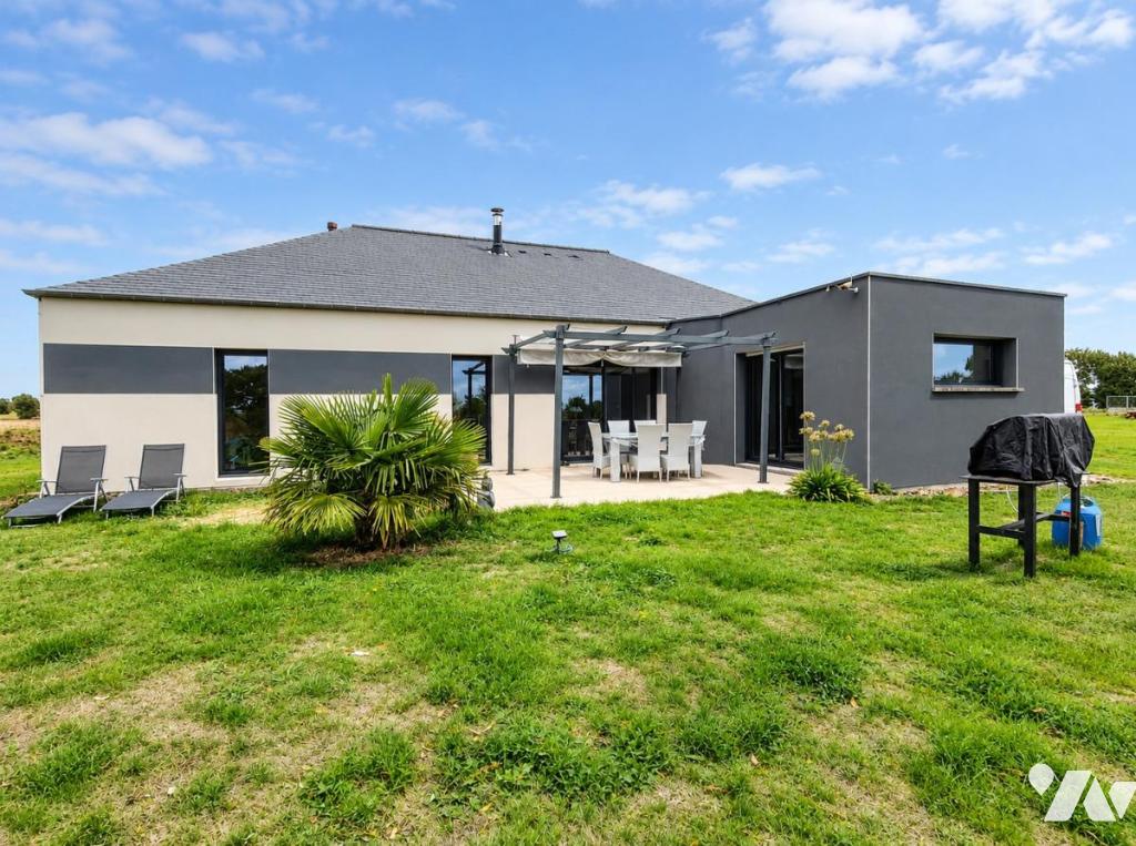 Maison 6 pièces 138 m² · à Calorguen · 138 m² · 415 000 €