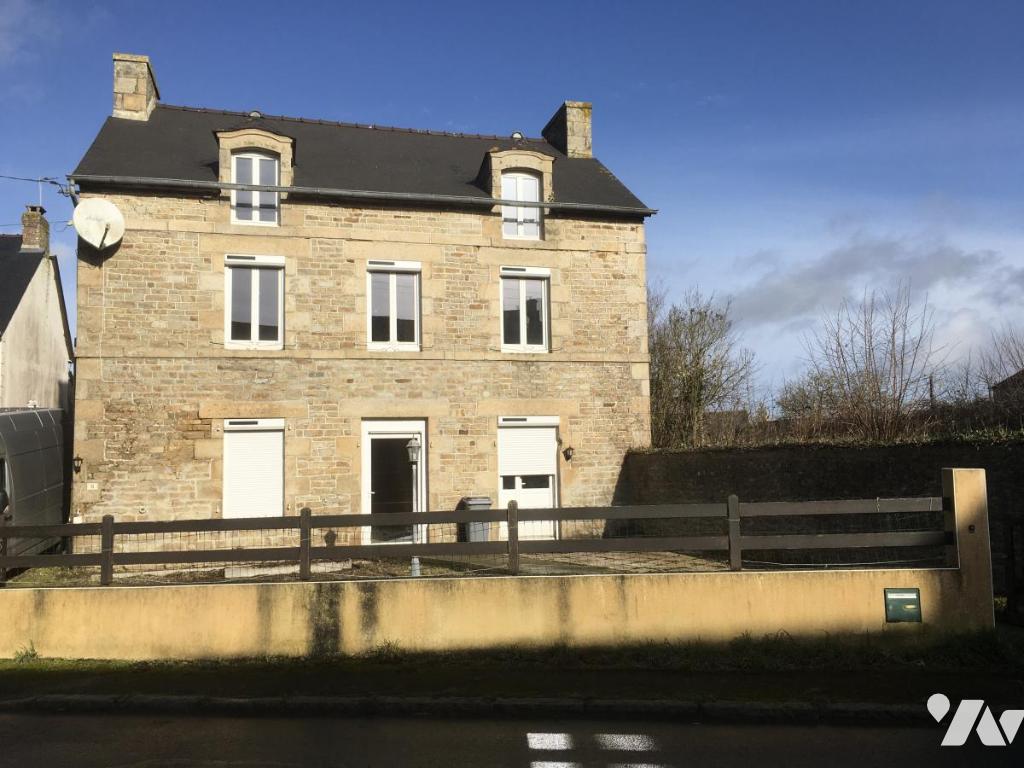 Maison 5 pièces 116 m² · à Yvignac-la-Tour · 116 m² · 110 000 €