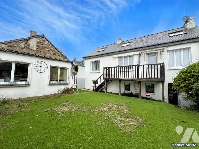 Maison 6 pièces 132 m² · à Broons · 132,3 m² · 200 000 €