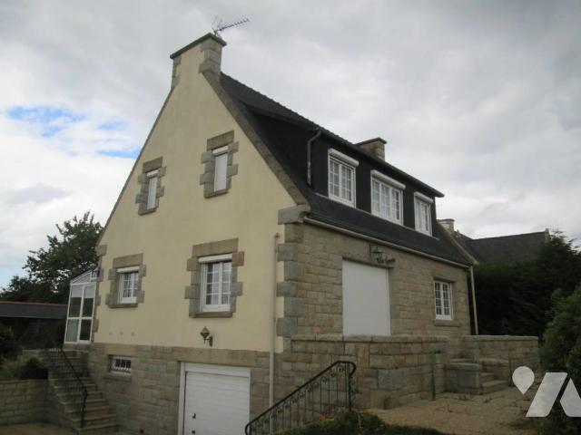 Maison 6 pièces 127 m² · à Matignon · 127 m² · 190 000 €