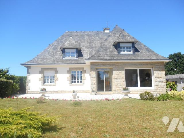 Maison 6 pièces 172 m² · à Pluduno · 172 m² · 315 000 €