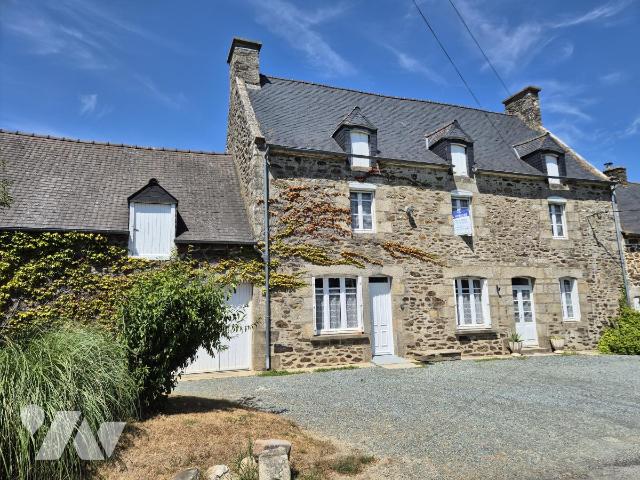 Maison 7 pièces 123 m² · à Corseul · 123 m² · 195 000 €