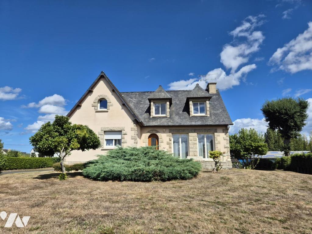 Maison 7 pièces 159 m² · à Plancoët · 159 m² · 330 000 €