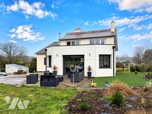 Maison 4 pièces 155 m² · à Pédernec · 155 m² · 200 000 €