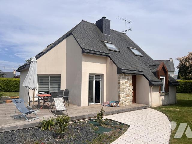 Maison 5 pièces 92 m² · à Ploumagoar · 92 m² · 240 000 €