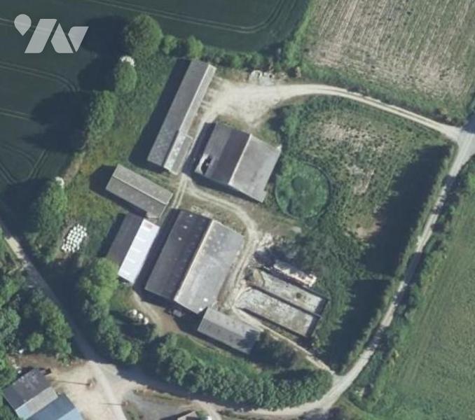 Autre 2800 m² Bourbriac · 2 800 m² · 69 000 €