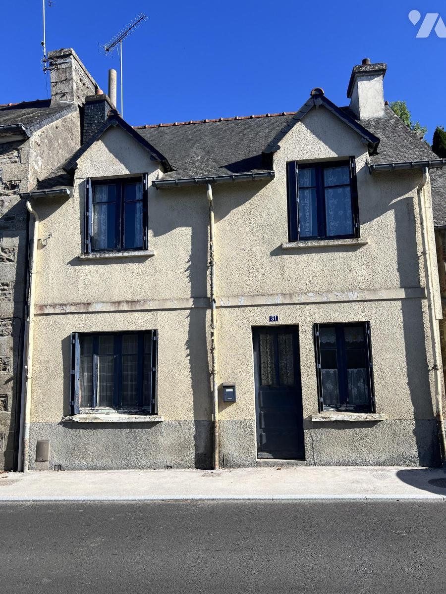 Maison 69 m² · à Bourbriac · 69 m² · 40 000 €