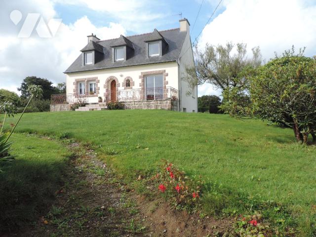 Sale - House/Villa - PLOUGONVER - 107 m² - 6 rooms - 22069-1832