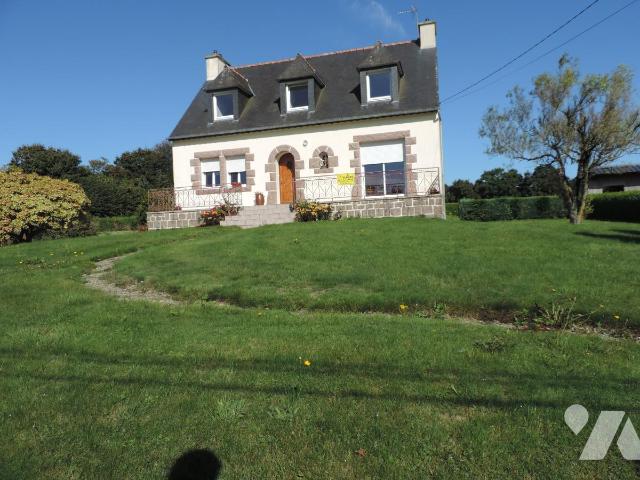 Sale - House/Villa - PLOUGONVER - 118 m² - 6 rooms - 22069-1832
