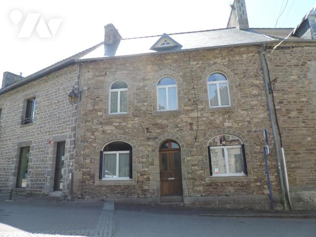 Sale - House/Villa - BELLE ISLE EN TERRE - 90 m² - 6 rooms - 22069-1868