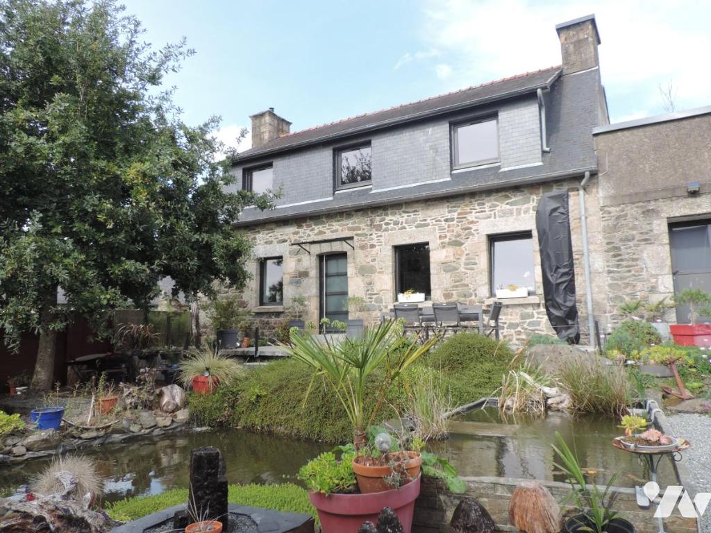 Maison 9 pièces 150 m² · à Louargat · 150 m² · 350 000 €