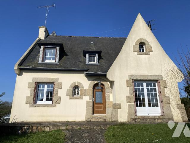 Maison 115 m² · à Ploëzal · 115 m² · 260 000 €