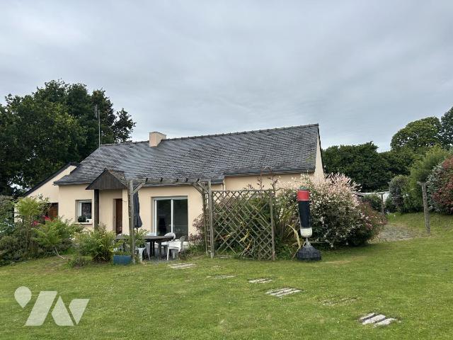 Maison 90 m² · à Saint-Clet · 90 m² · 189 000 €