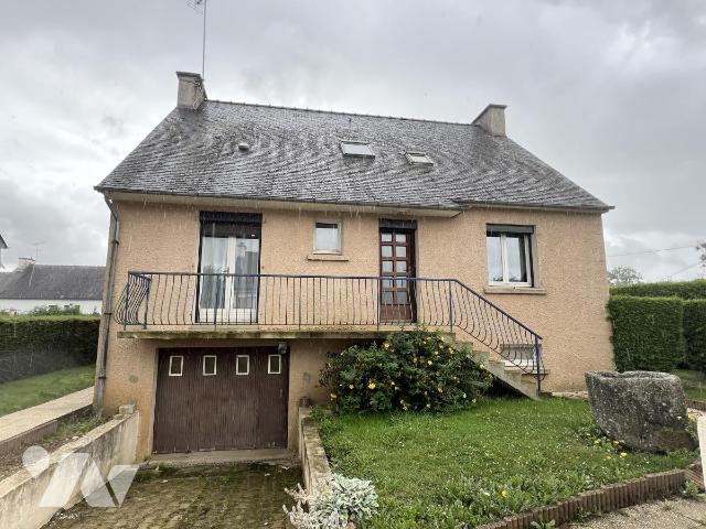 Maison 102 m² · à Rostrenen · 102 m² · 120 000 €