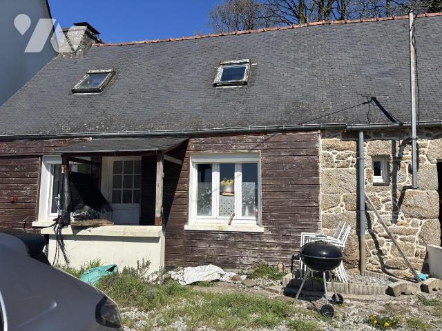 Maison 90 m² · à Kergrist-Moëlou · 90 m² · 75 000 €