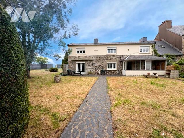 Maison 5 pièces 125 m² · à Pleudaniel · 125 m² · 160 000 €