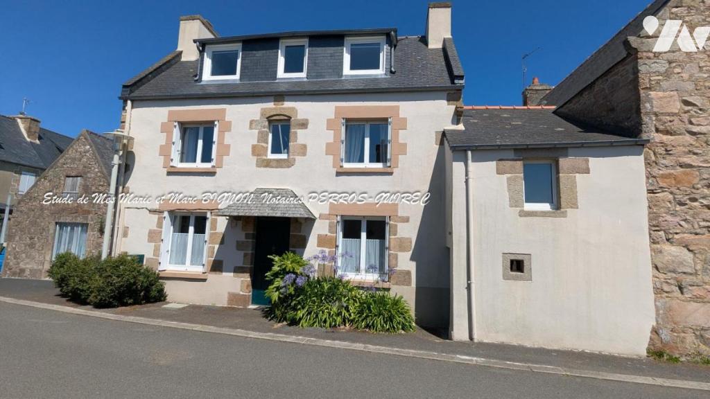 Maison 5 pièces 85 m² · à Trégastel · 85 m² · 295 000 €
