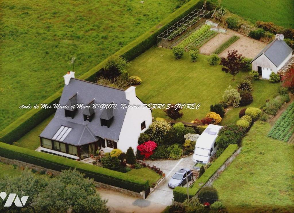 Maison 4 pièces 129 m² · à Trélévern · 129 m² · 400 000 €