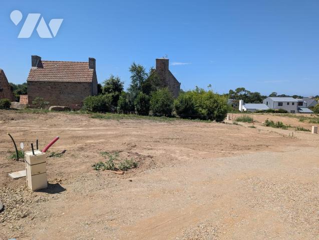 Terrain 381 m² · à Trégastel · 381 m² · 114 300 €