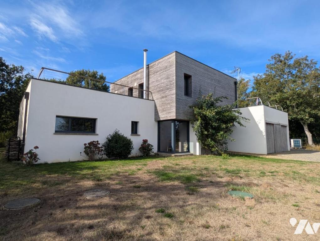 Maison 7 pièces 207 m² · à Penvénan · 207,2 m² · 930 000 €