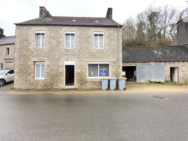 Maison 130 m² · à Loguivy-Plougras · 130 m² · 60 000 €