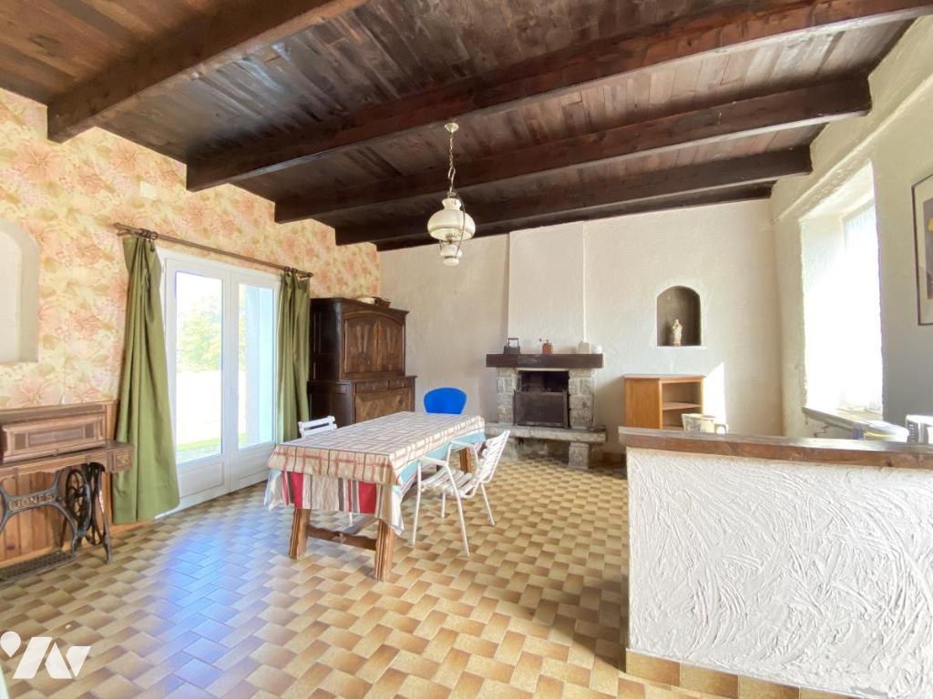 VENTE maison-BEGARD (22)