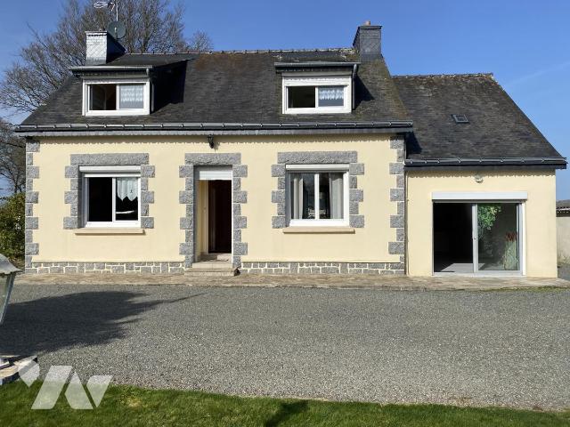 Maison 4 pièces 132 m² · à Pédernec · 132 m² · 190 000 €