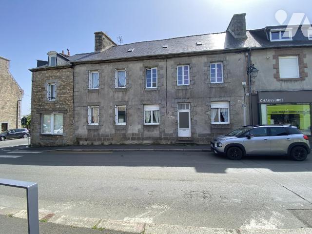 Maison 9 pièces 233 m² · à Bégard · 233 m² · 200 000 €