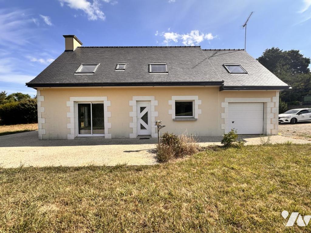 Maison 6 pièces 108 m² · à Vieux-Marché · 108 m² · 220 000 €
