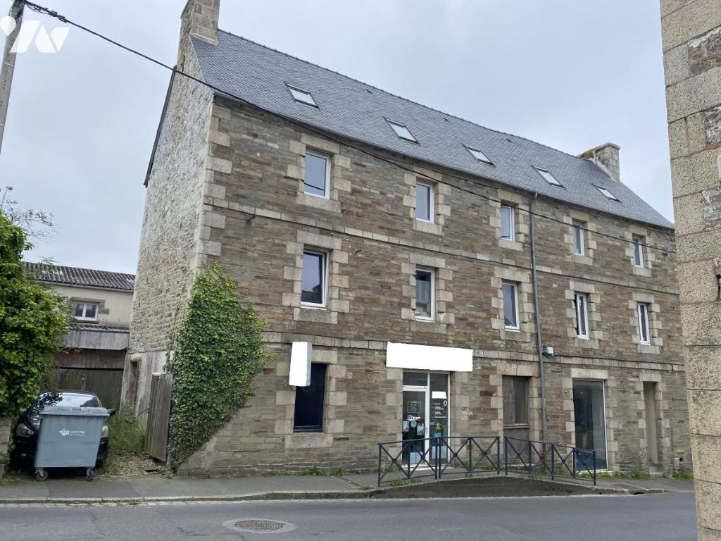Immeuble 360 m² · à Lannion · 360 m² · 900 000 €