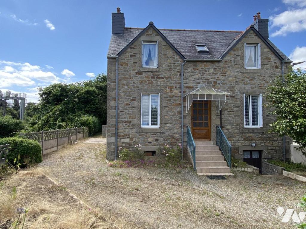 Maison 3 pièces 57 m² · à Plouaret · 57 m² · 110 000 €