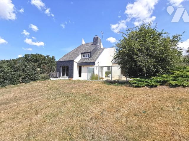 Maison 8 pièces 192 m² · à Roche-Jaudy · 191,8 m² · 310 000 €