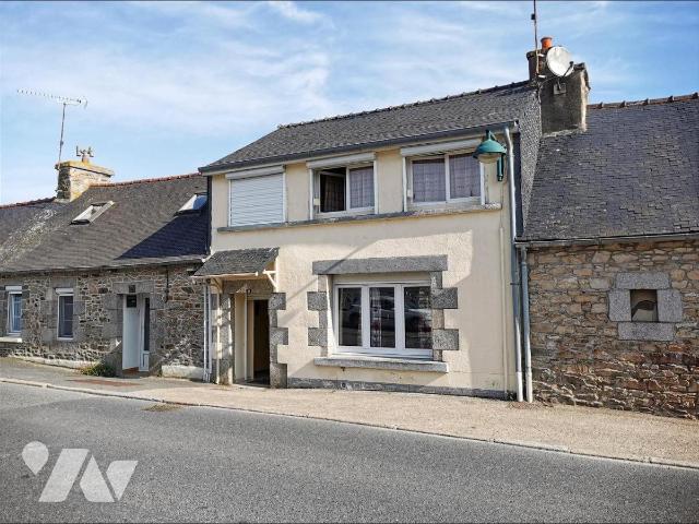 Maison 4 pièces 83 m² · à Ploëzal · 83 m² · 100 000 €