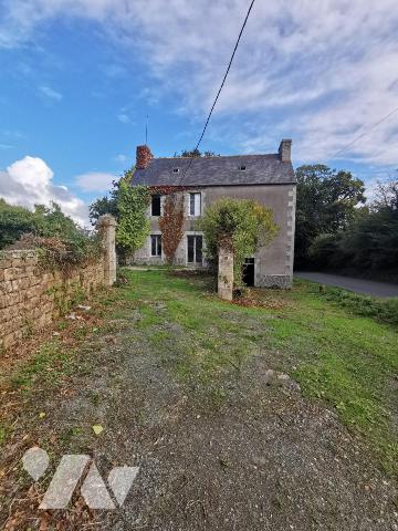 Maison 5 pièces 120 m² · à Pluzunet · 120 m² · 110 000 €