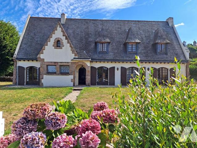 Maison 7 pièces 190 m² · à Roche-Jaudy · 190 m² · 450 000 €