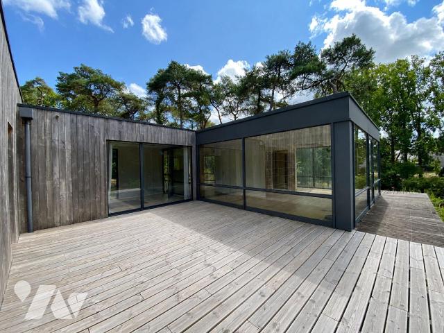 Maison 5 pièces 156 m² · à Cavan · 156 m² · 315 000 €
