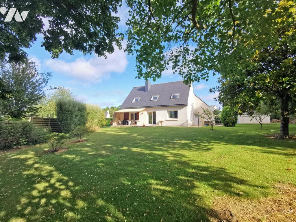 Maison 6 pièces 129 m² · à Minihy-Tréguier · 129 m² · 280 000 €