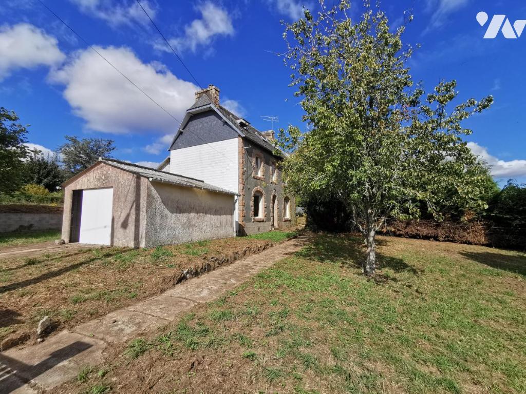 Maison 5 pièces 96 m² · à Callac · 96 m² · 115 000 €
