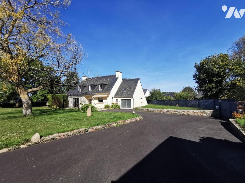 Maison 7 pièces 134 m² · à Caouënnec-Lanvézéac · 134 m² · 315 000 €