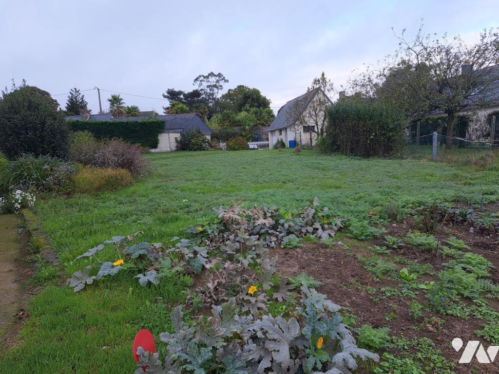 Terrain 1207 m² · à Pluzunet · 1 207 m² · 45 000 €