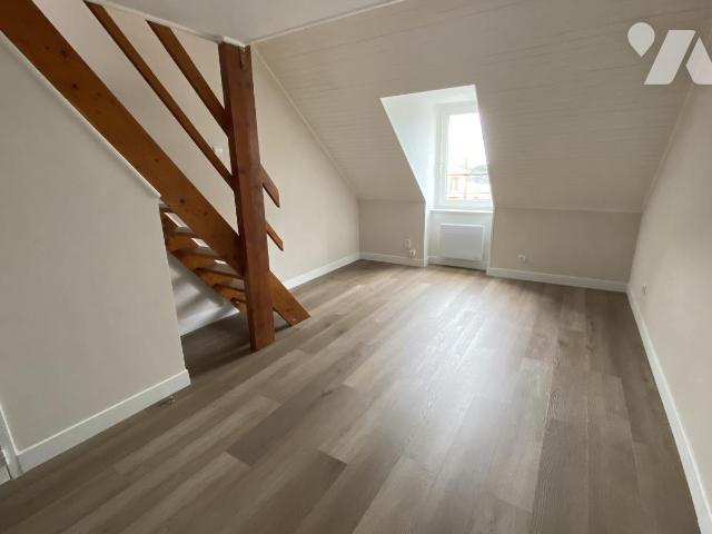 Rental - Apartment - LOUDEAC - 2 rooms - 22110-L144