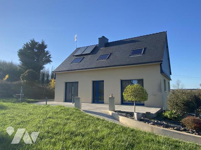 Maison 6 pièces 118 m² · à Saint-Caradec · 117,7 m² · 220 000 €
