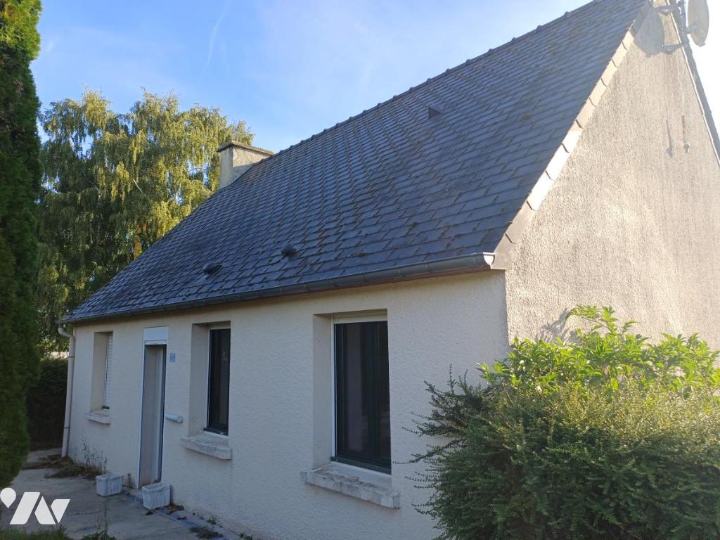 Maison 3 pièces 60 m² · à Saint-Caradec · 60 m² · 75 000 €