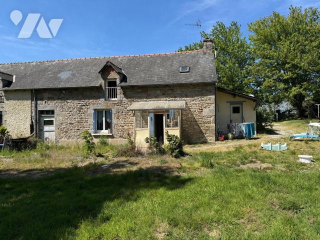 Maison 5 pièces 90 m² · à Plémet · 89,9 m² · 80 000 €
