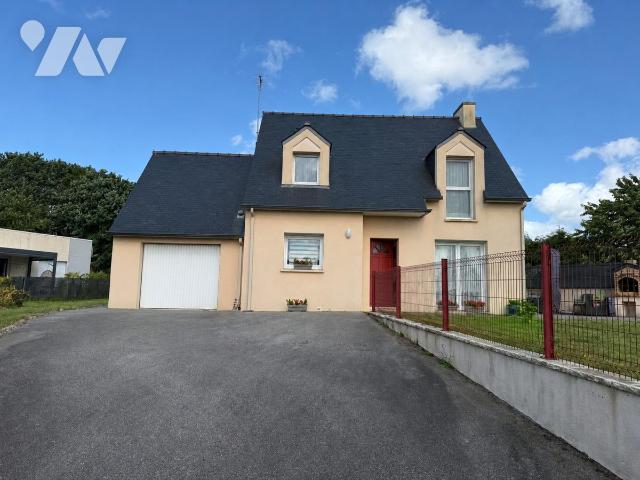 Maison 7 pièces 130 m² · à Plémet · 130,3 m² · 240 000 €